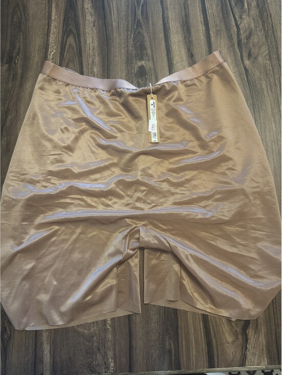 Skims Other - Skims Shapewear Beige Size 3X